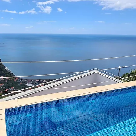 Hébergement de vacances Casa Da Lombada *