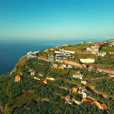 Casa Da Lombada *